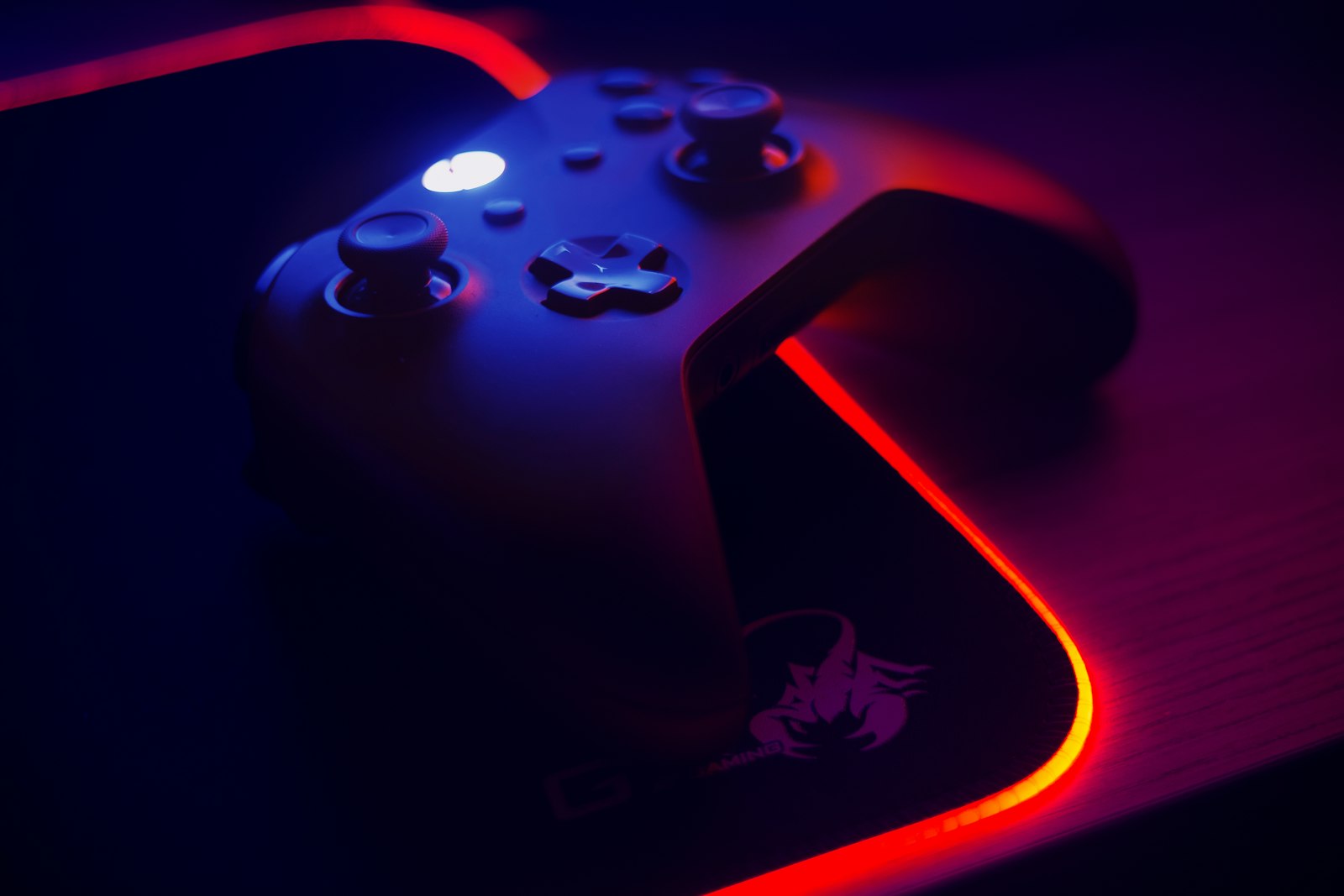 Black xbox one game controller